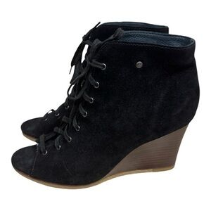 UGG 3340 ELYSE SHOE OPEN TOE BLACK SUEDE LACE UP ANKLE HEELS WOMEN SIZE 10 WEDGE